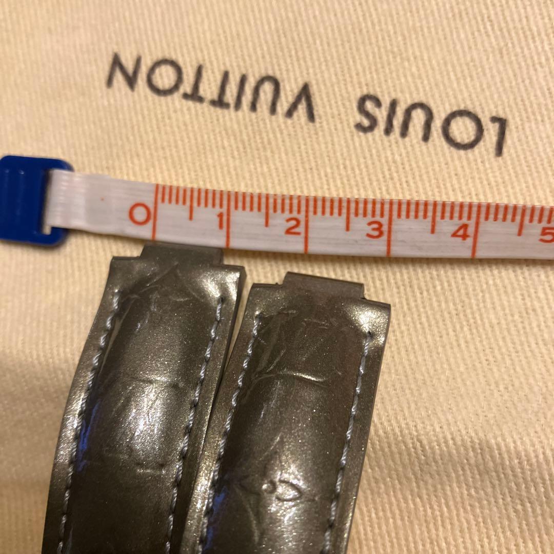 Louis Vuitton レザーベルト グレー