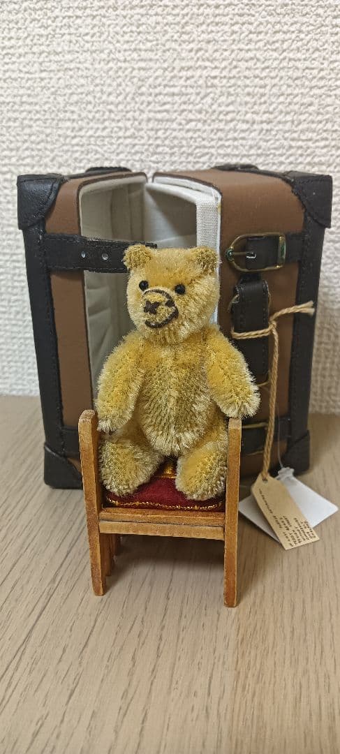 Peter Bull　THEODORE テディベア 小型 椅子付き　ウィットニー