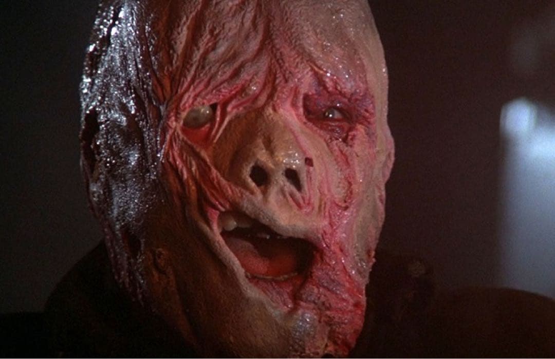 ホラー映画　バーニング　クロプシー　ライフサイズバスト　胸像