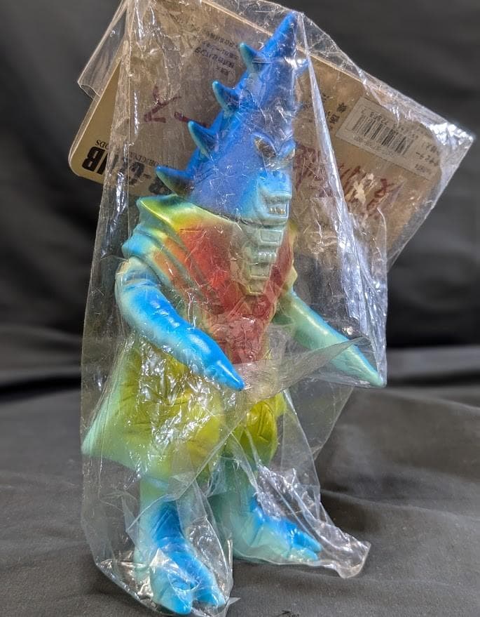 ササヒラー「帰ってきたウルトラマン」登場宇宙人（ブルマァク復刻）ソフビ未開封