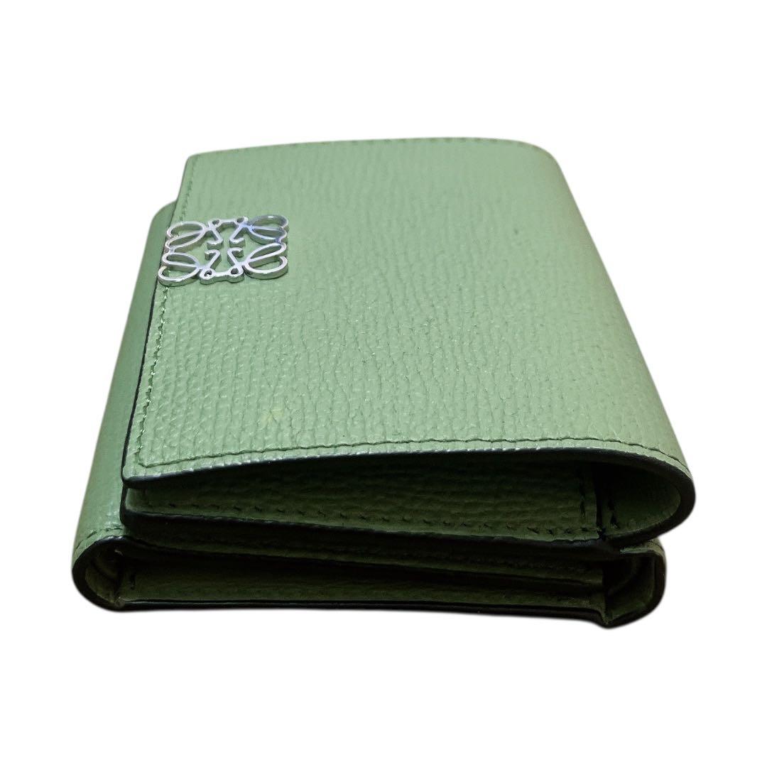 【美品】LOEWE 三つ折財布 トライフォールド ウォレット アナグラム 緑