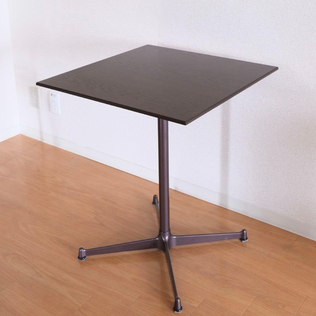 送料込み　FLYMEe フライミー カフェテーブル 木材使用　60cm 正方形