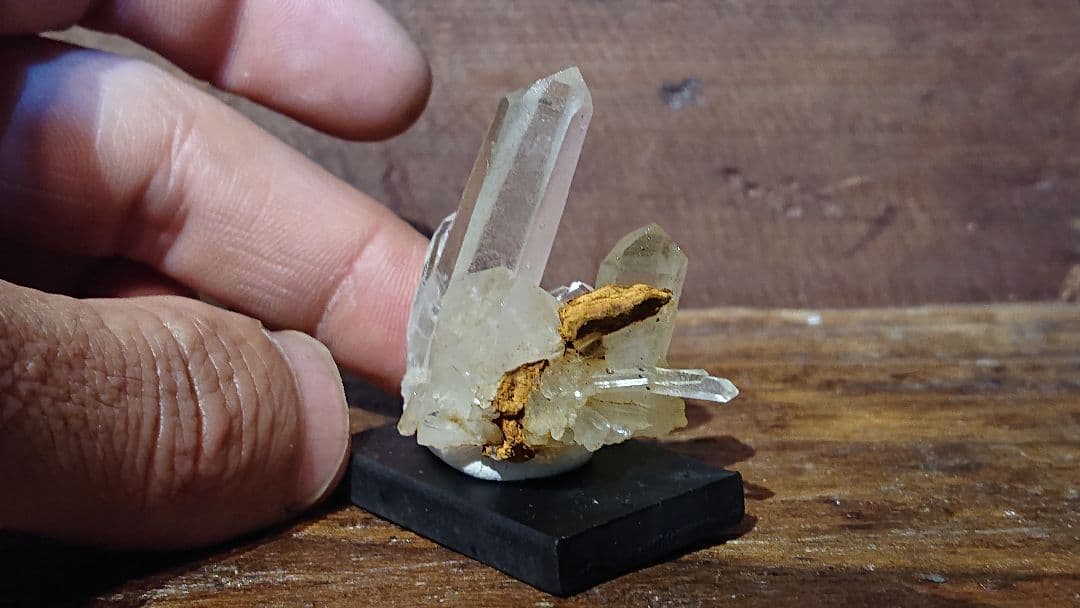 国産水晶のクラスター 希少品 美品