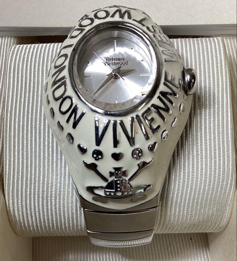 【希少】ヴィヴィアンウエストウッド　ドクロ　ホワイト　腕時計