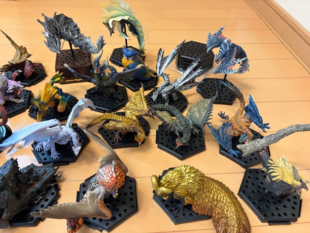 d*2様 モンハン フィギュア セット