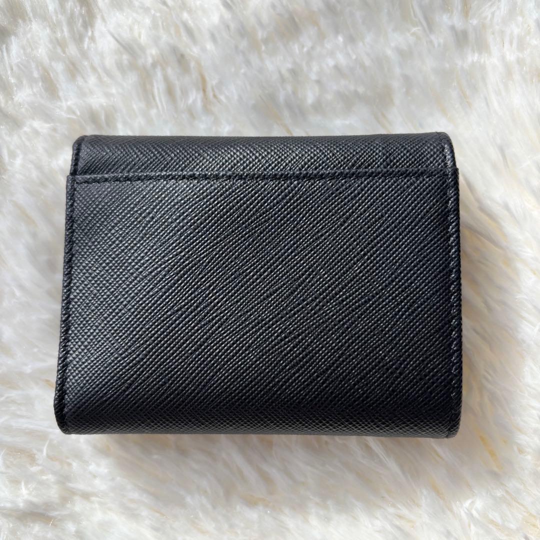 y◇未使用級/現行✨プラダ 三つ折り財布 三角ロゴ ブラック サフィアーノ