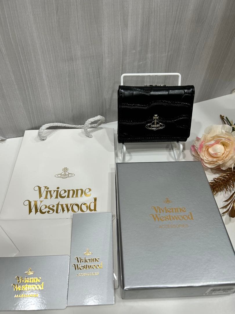Vivienne Westwood クロコ型押し 三つ折り財布