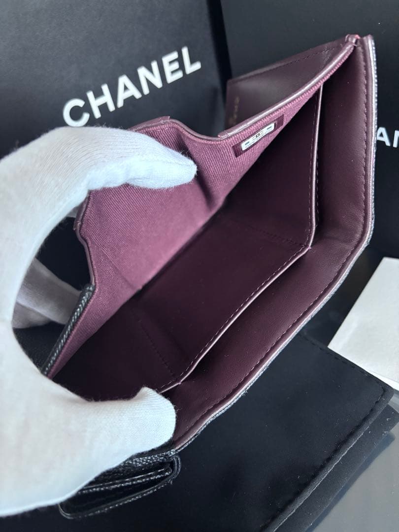 最上級美品‼️CHANEL ブラック 三つ折り財布