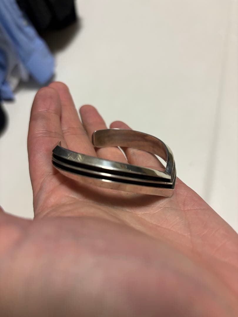 k*e様 トムホーク　ライン シェイプ バングル　シルバー925 ナボホ