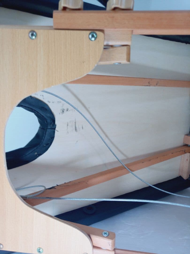 【訳あり】BTM マッサージベッド 有孔 折りたたみ サロン 施術　*AG3