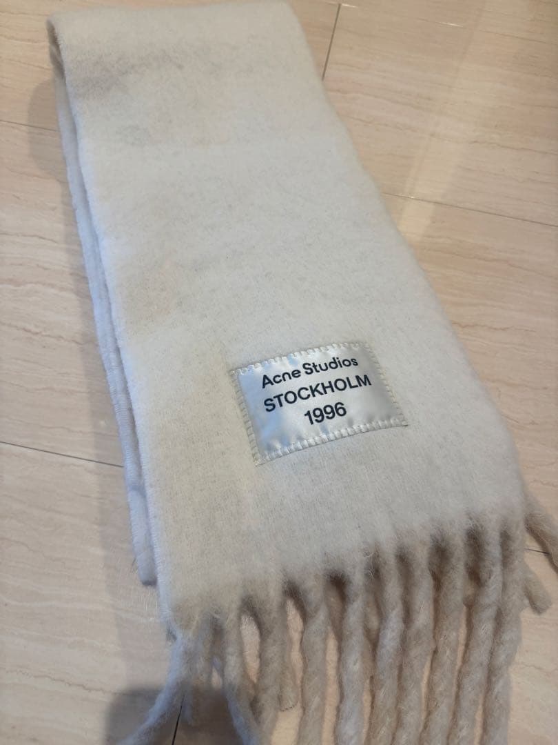 Acne Studios 1996 ホワイトマフラー