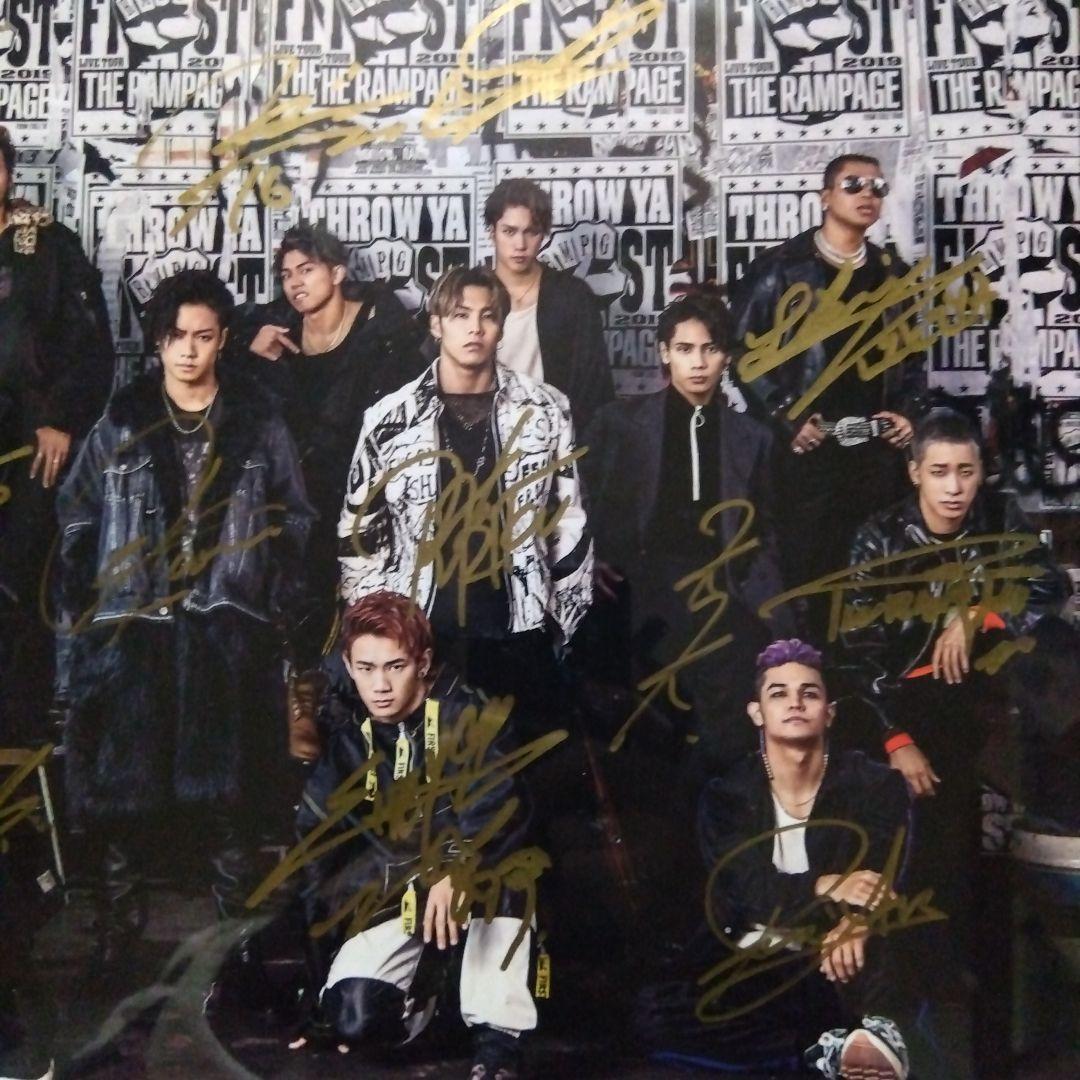 THERAMPAGE　 川村壱馬、吉野北人、長谷川慎、TYF 直筆サインパネル