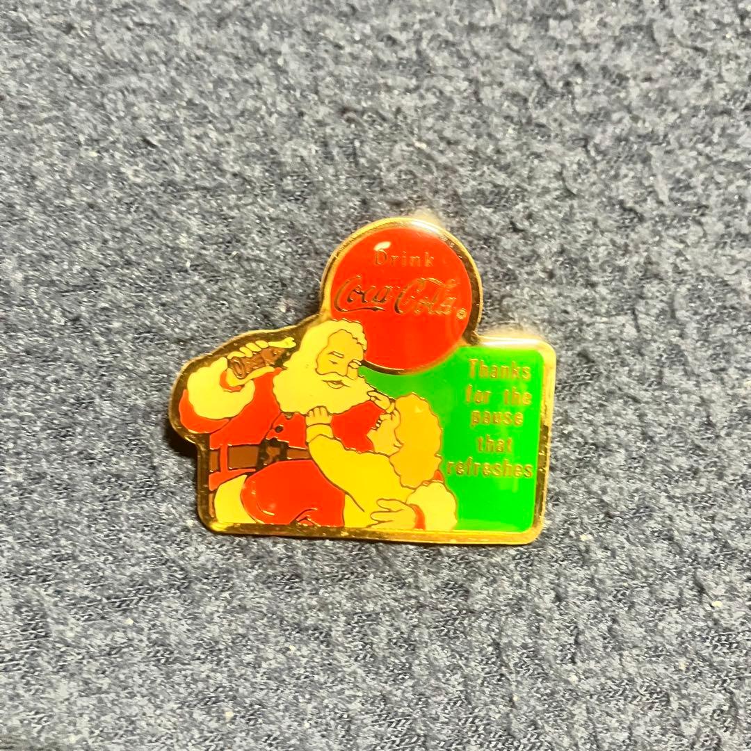 コカコーラサンタクロースピンバッチ10個セット