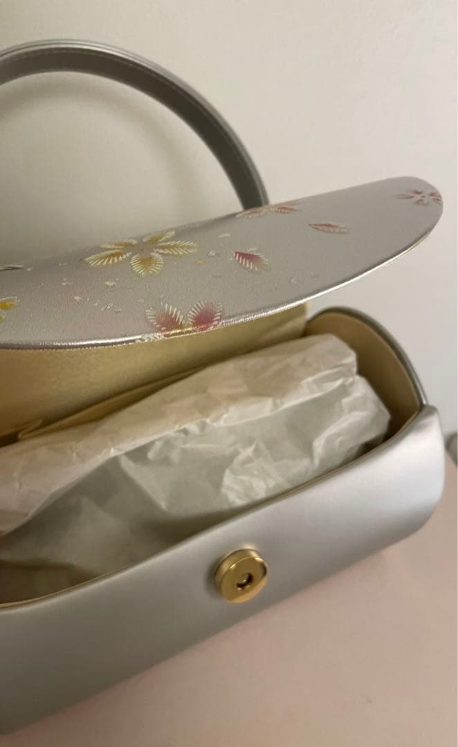 豪華花模様　日本謹製　振袖バッグ　草履セット　 桜　刺繍　レア