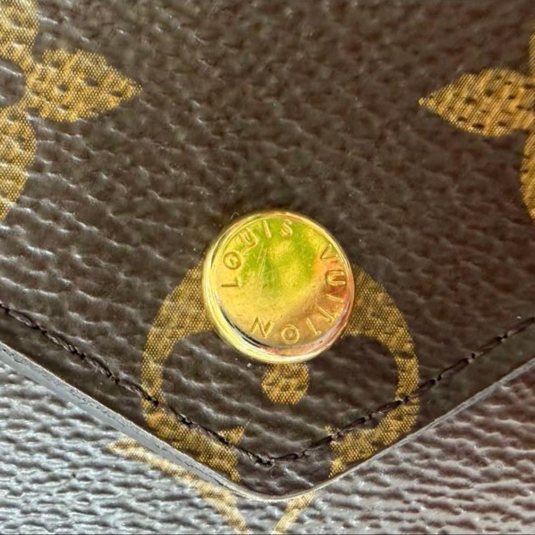 Louis Vuitton モノグラム三つ折り財布 ポルトフォイユヴィクトリーヌ