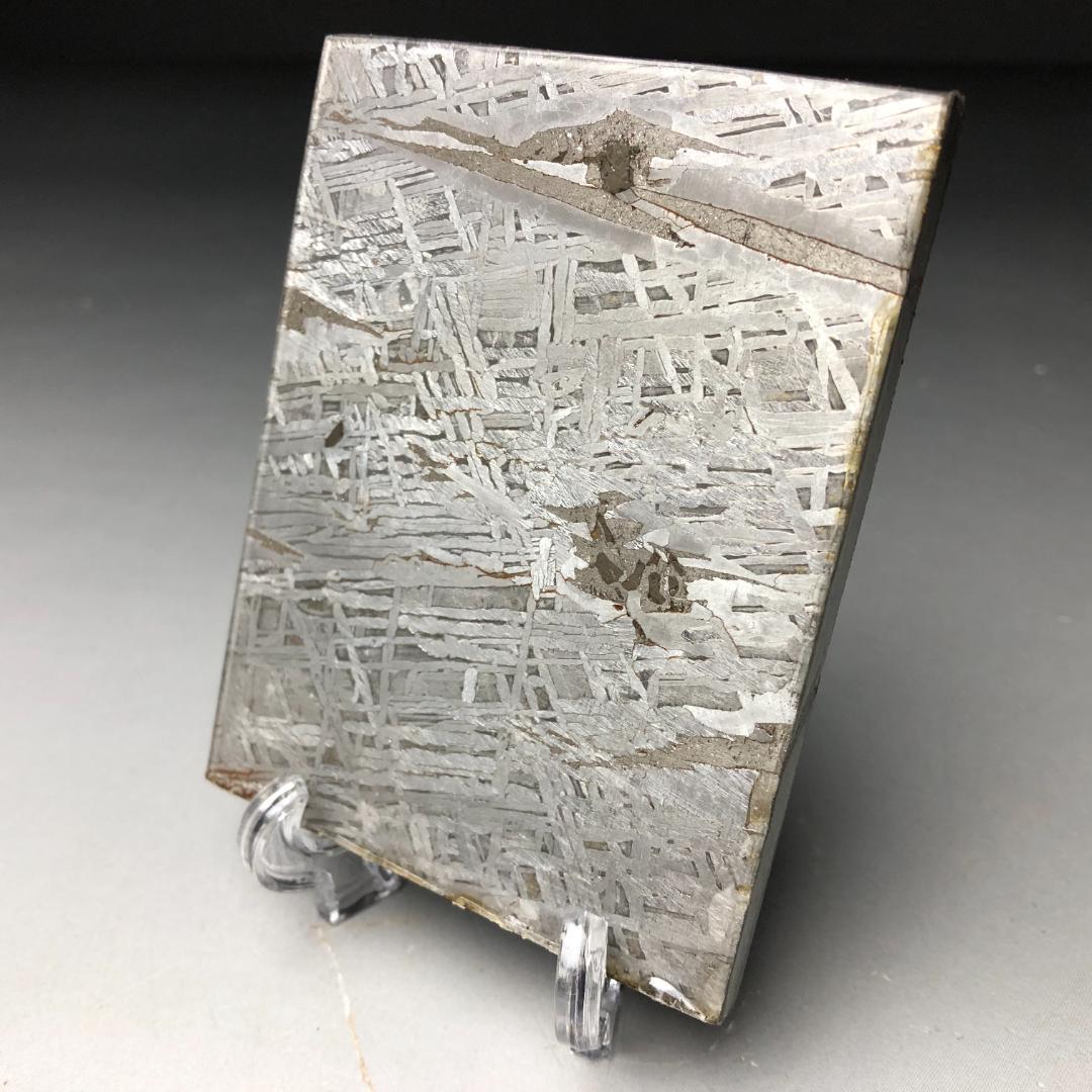 アルタイ隕石　 鉄隕石　メテオライト鉄隕石　原石　重さ約269ｇ