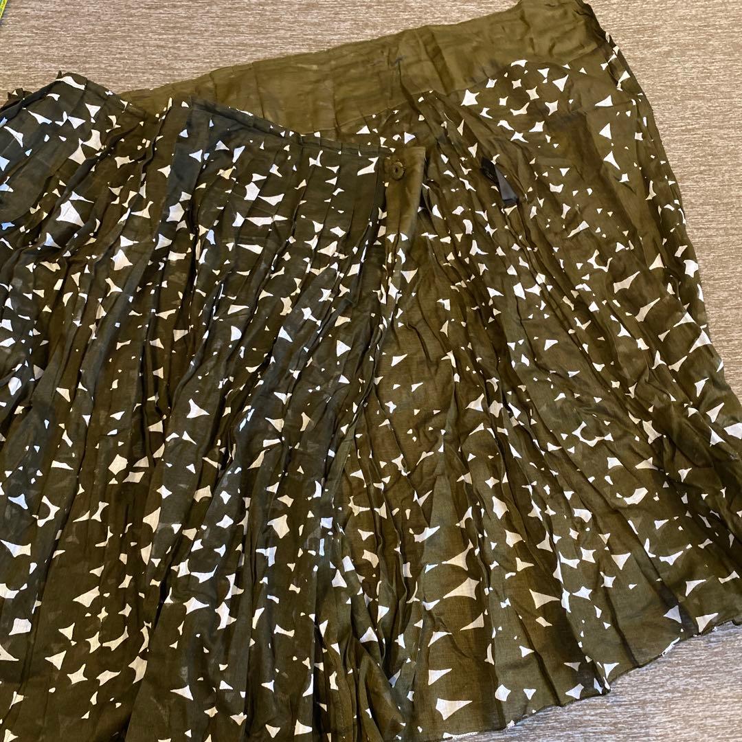 PRADA スカート　38 プリーツ　巻きスカート　ビンテージ　深緑　総柄　迷彩