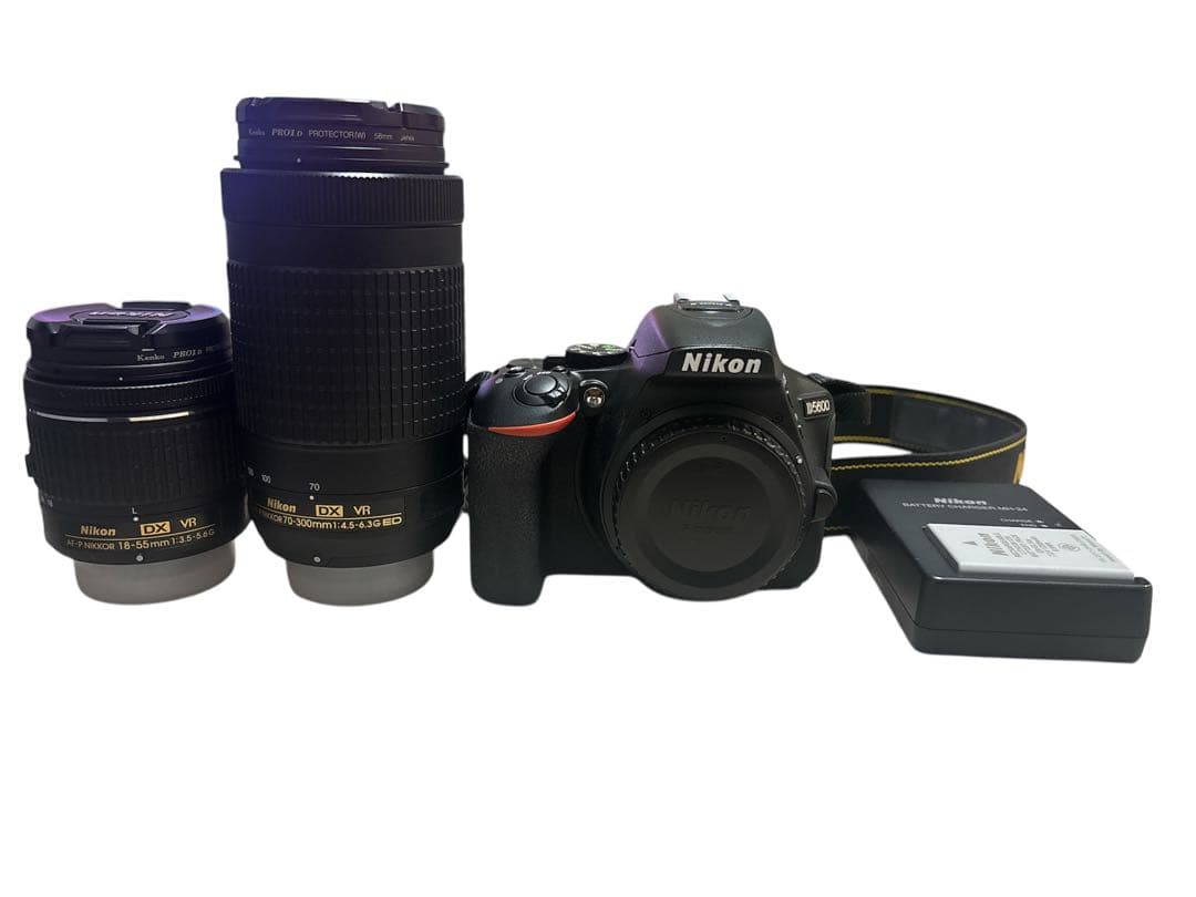 Nikon D5600 ダブルズームキット