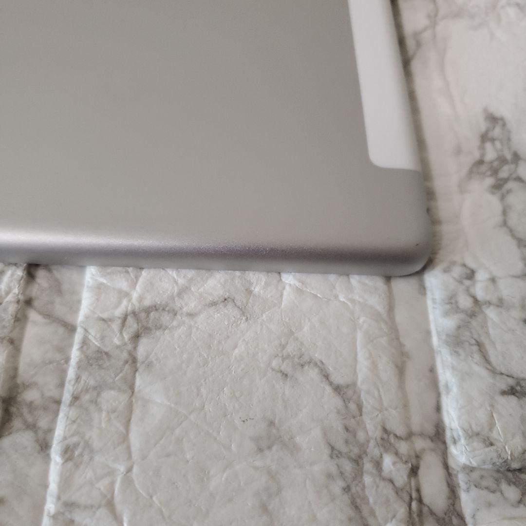 239 iPad 7世代 128GB SIMフリー シルバー