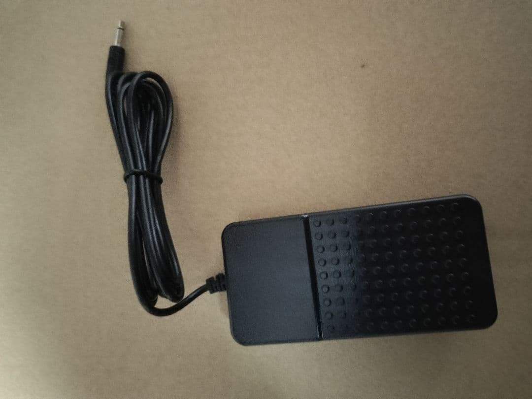 Tahorng RIPIA49 折りたたみ式電子ピアノ 未使用品　49鍵盤