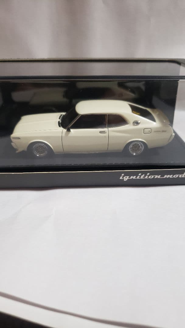 【絶版品】イグニッションモデルローレルSGX1/43