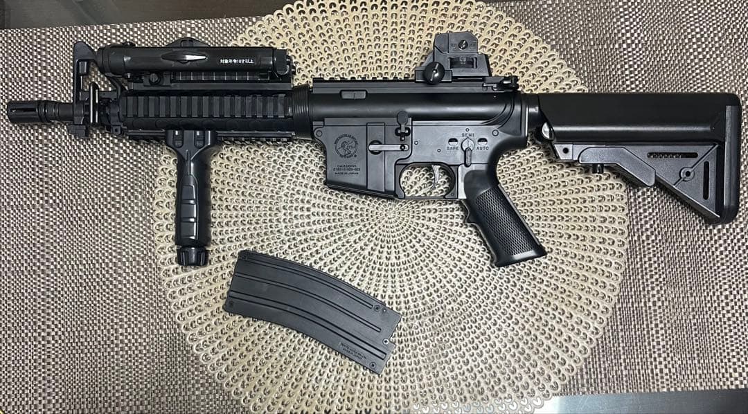 美品　東京マルイ カスタム品　SOPMOD M4 化粧箱　予備マガジン付き