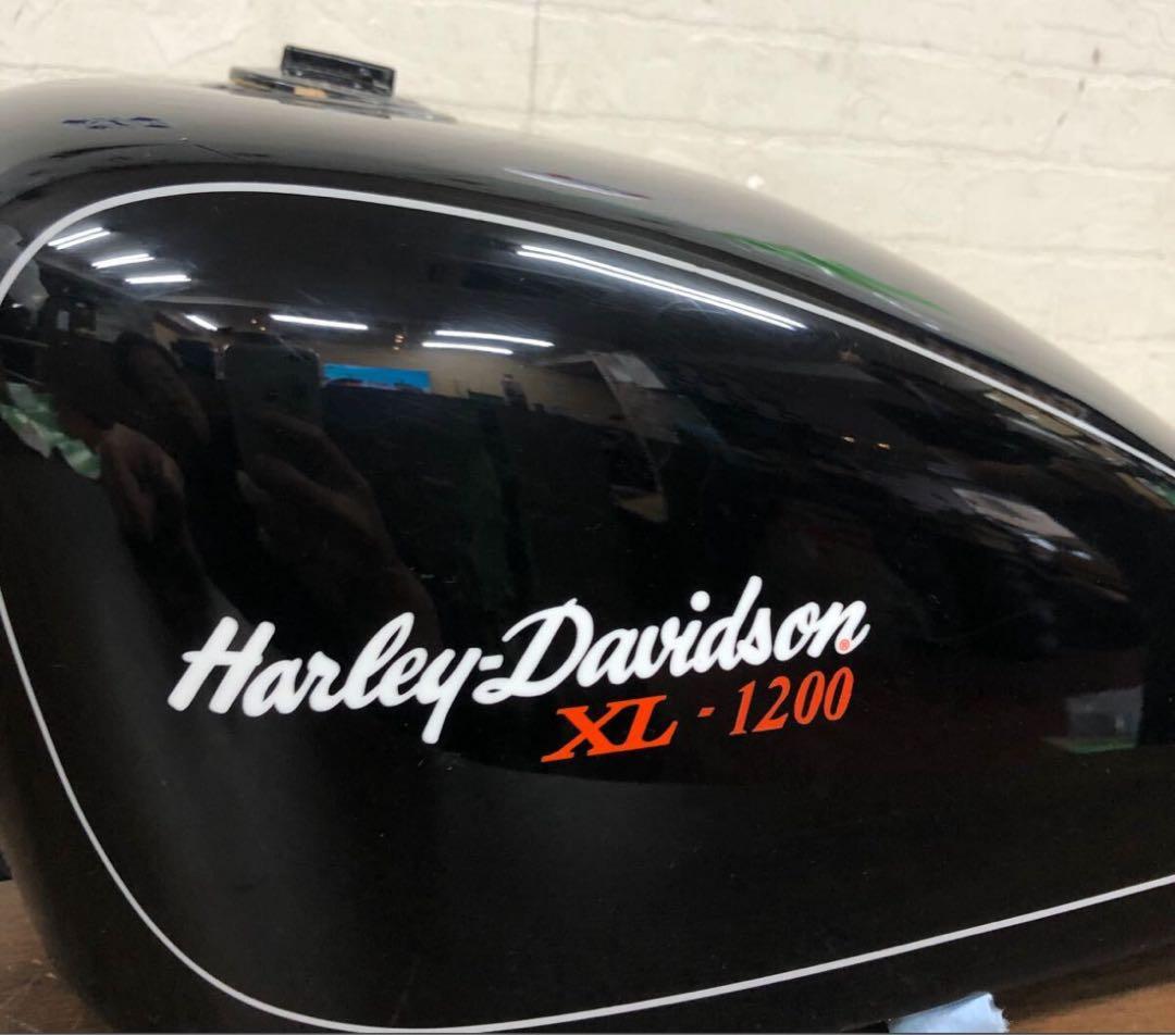 スポーツスター タンク 2.25 ガロン 純正 -03