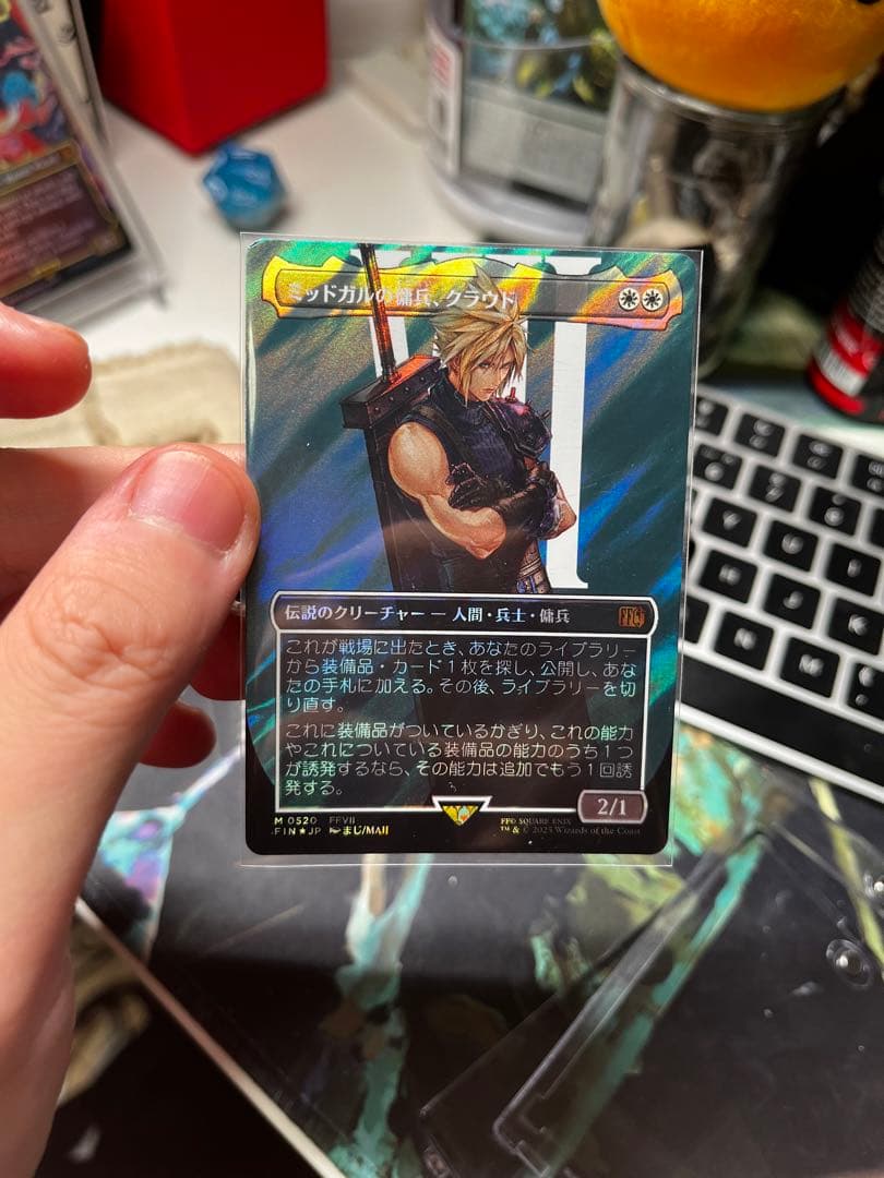 ミッドガルの傭兵、クラウドサージfoil