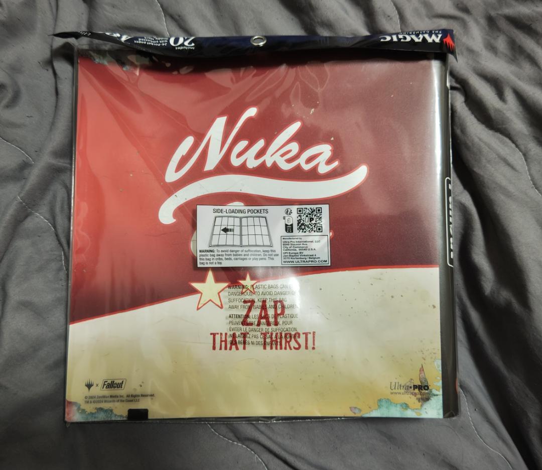 UltraPro　MTG　Fallout　12ポケットバインダー　ヌカコーラ