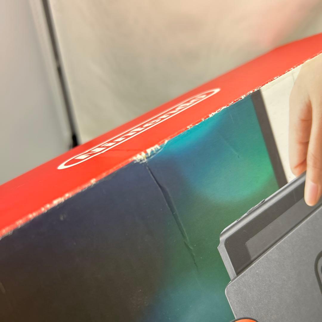 Nintendo Switch 初期型　Joy-Conブルーレッド