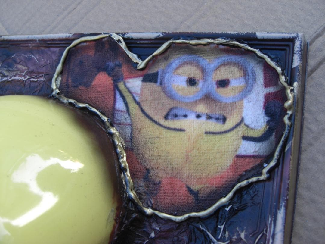 アートパネル 立体ポスター 額縁 壁掛け 限定一つ ミニオン 傾けると目が動く