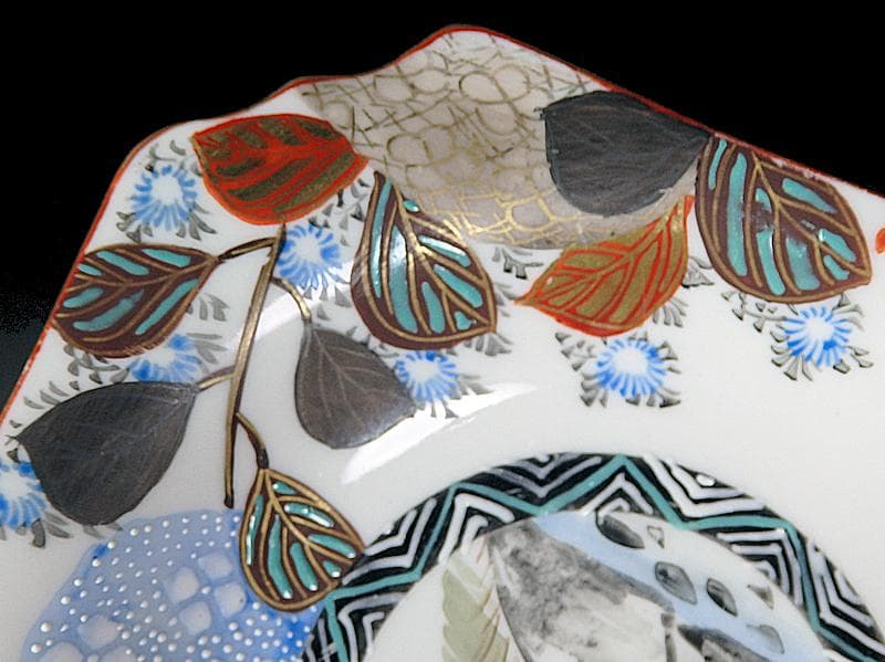 九谷　色絵　草花に蝶の図　角皿　5枚　D597A- BCp