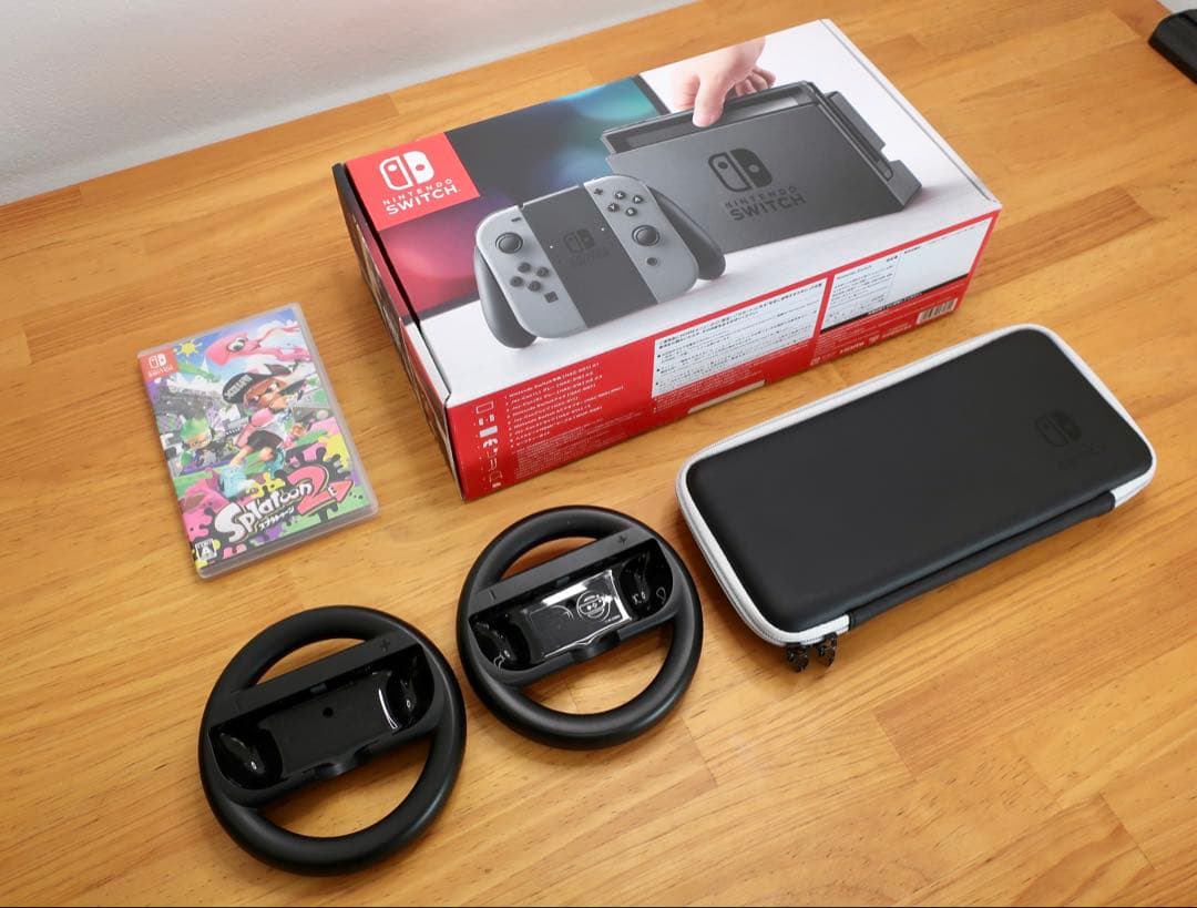 【美品】Switch グレー本体 マリオカート＆ スプラ2＋周辺機器付