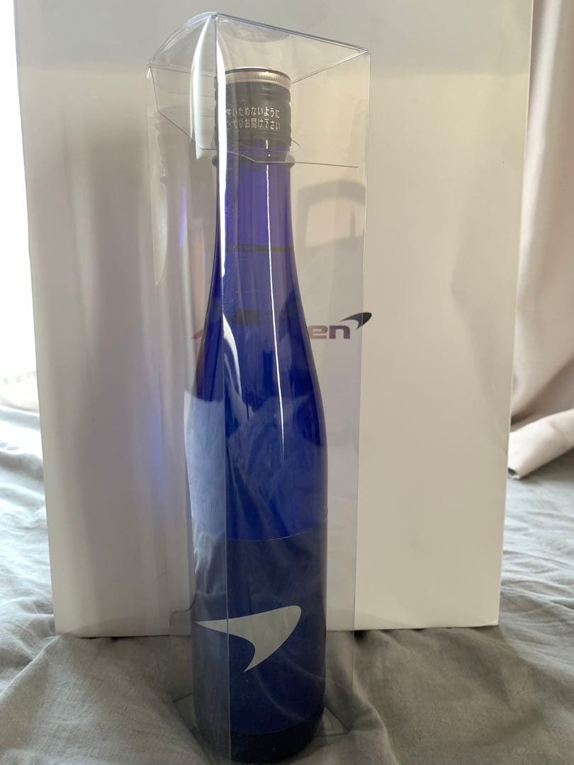 McLaren マクラーレン新車発表会ノベルティ　NOBU日本酒 500ml 青