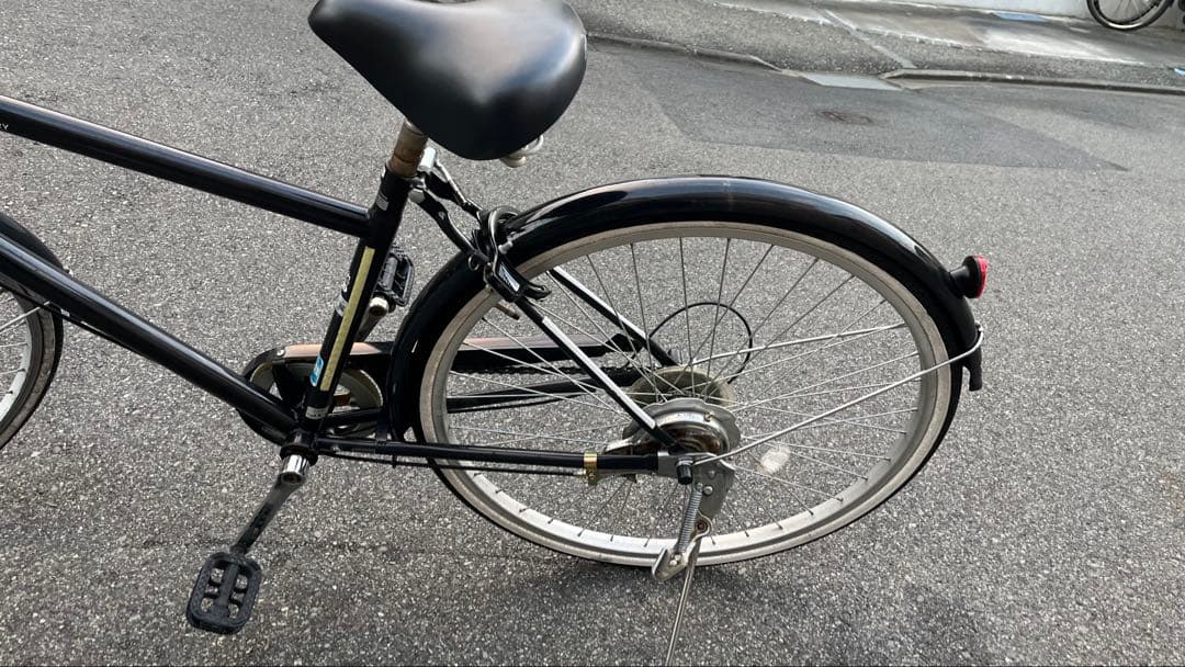 あさひの、シティサイクル 26インチ　黒 スチールフレーム 前バスケット付き