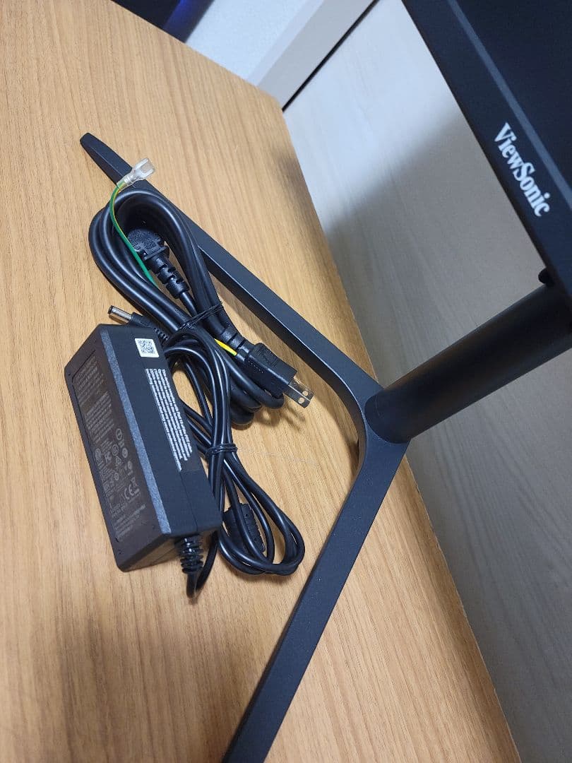 ViewSonic 240HzゲーミングモニターVX2428J2-7　25年製