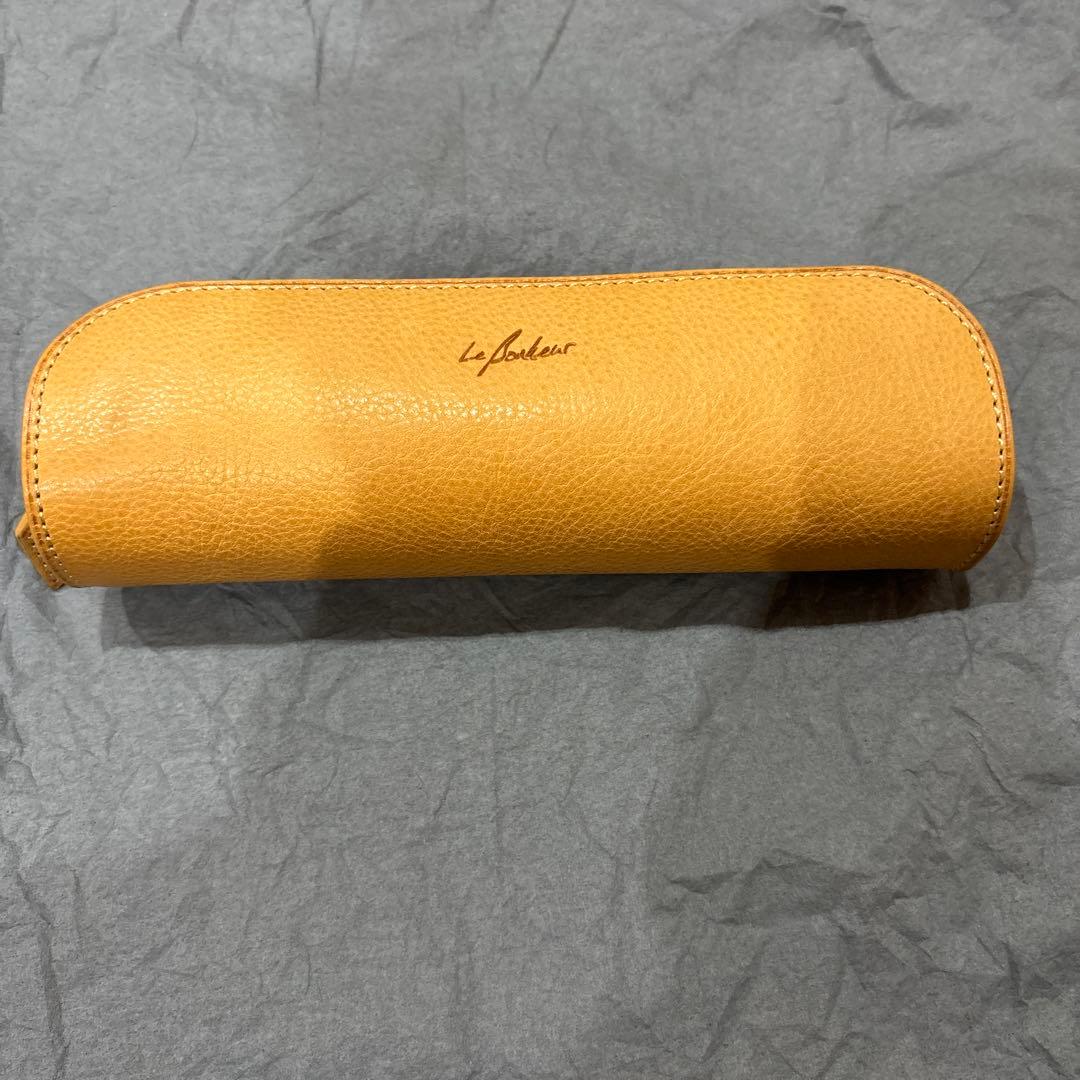 ル・ボナー　Le Bonheur デブペンケース　ナチュラル