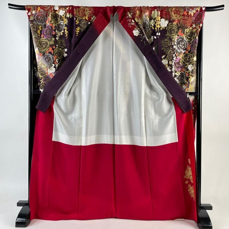 桂由美 落款あり 薔薇 蝶 ラインストーン 赤×紫×金 振袖