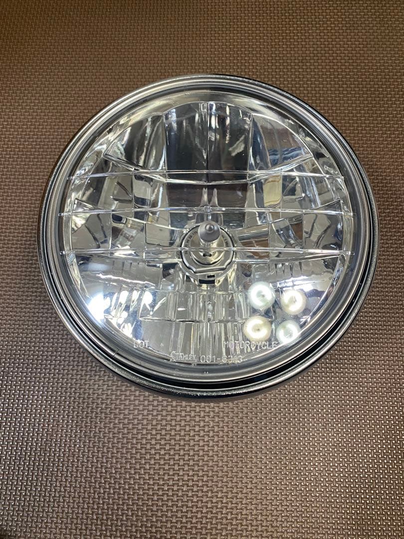 CB1100(sc65)純正ヘッドライト メッキケース