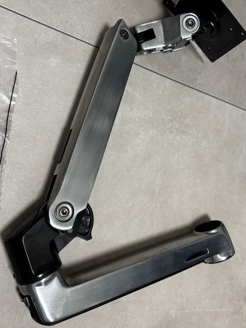 ERGOTRON エルゴトロン LX モニターアーム デスクマウント シルバー