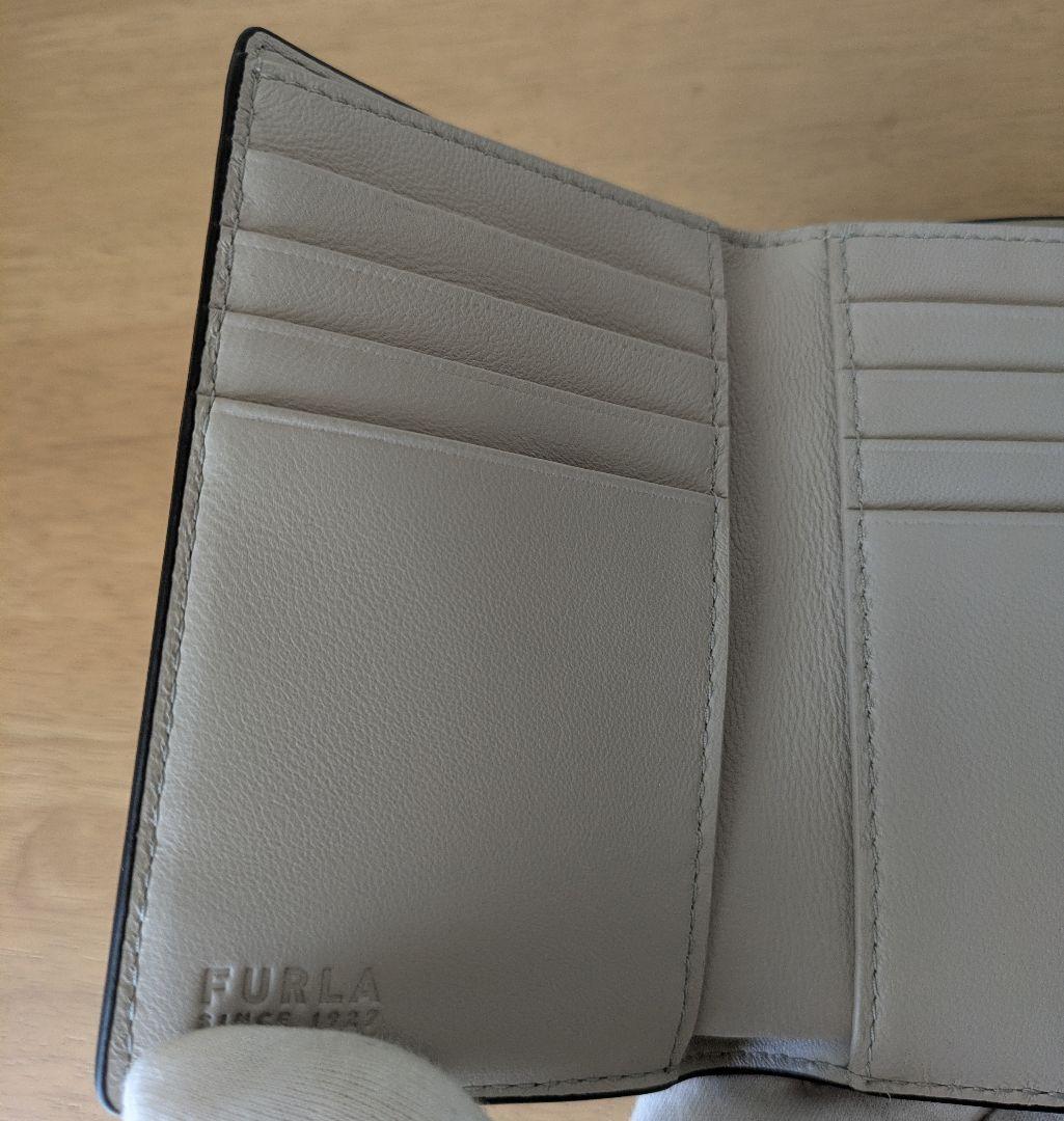 新春セール【新品・未使用】FURLA折り財布