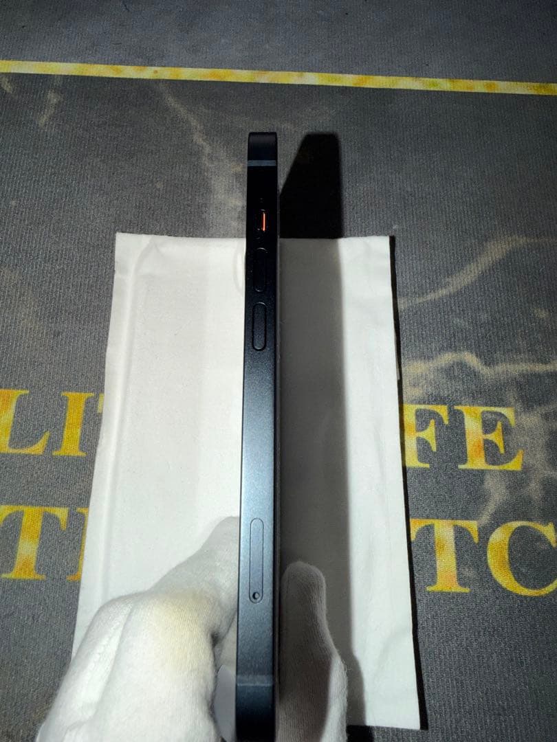 k*i様 美品‼️iPhone14 midnight SIMフリー