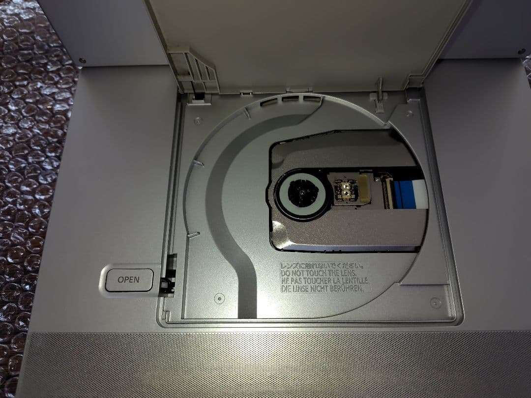 Panasonic DMP-BV300 ポータブルテレビ ブルーレイ リモコン付