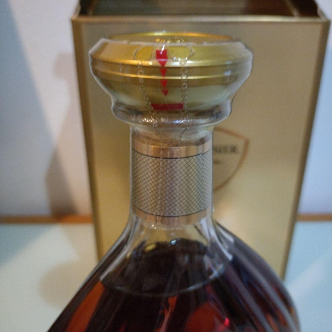 Courvoisier XO Cognac　クルボアジェ コニャック 700ml