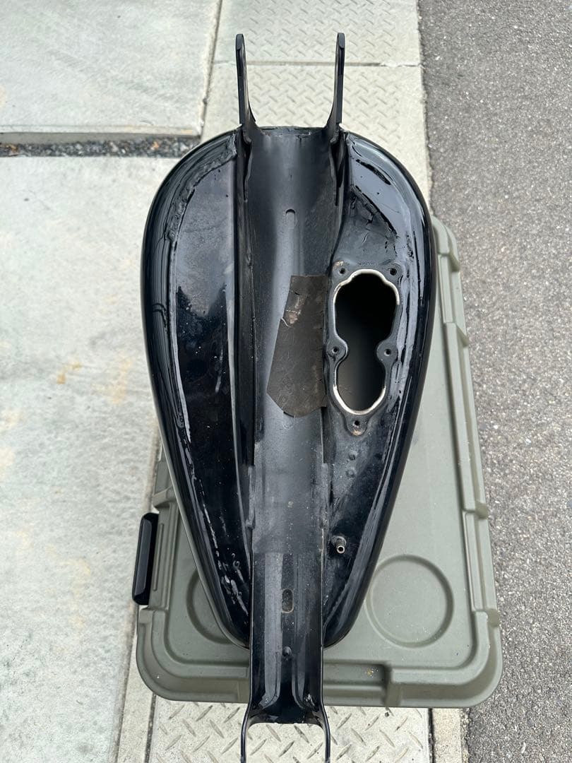 【スポーツスター】タンク　ハーレー純正　12.5リットル　インジェクション