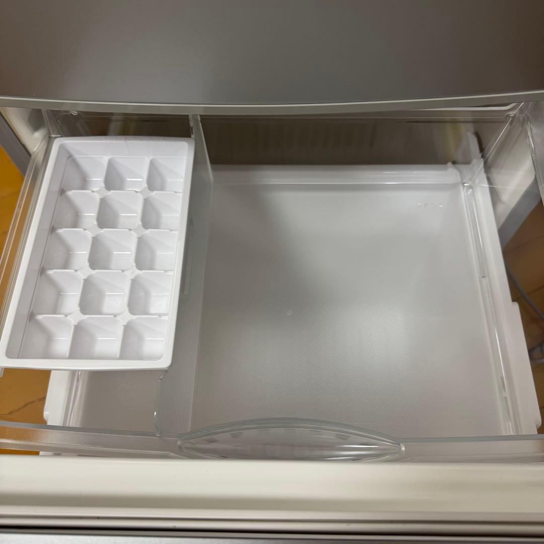 ナショナル ノンフロン冷凍冷蔵庫 NR-B143J-S 135L 2007年製