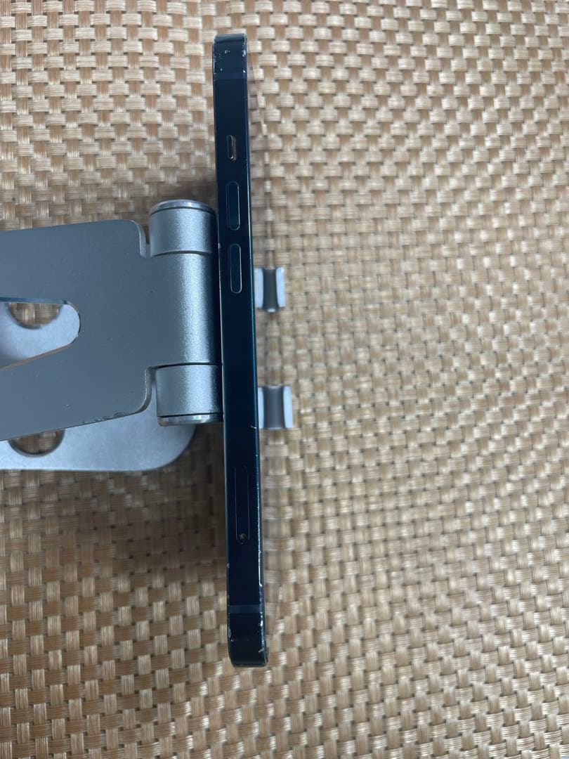 iPhone 13 256 GB ミッドナイトSIMフリー【9728】