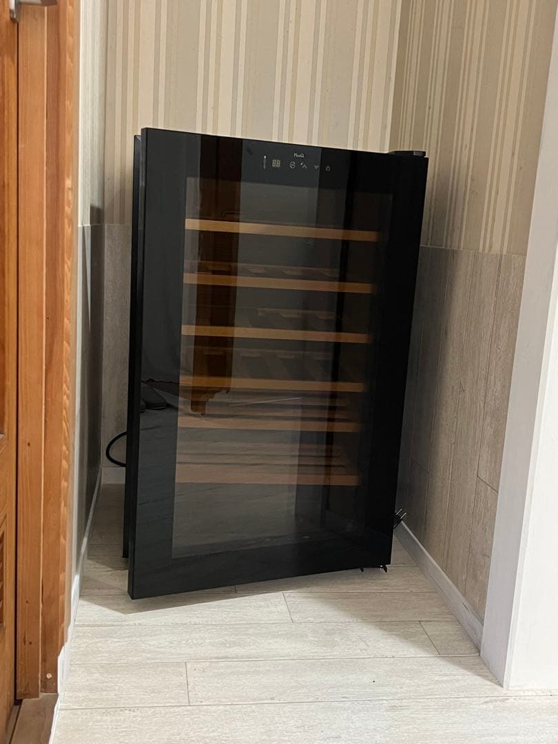 PlusQ ワインセラー　31本収納 コンプレッサー式　PWC-031C