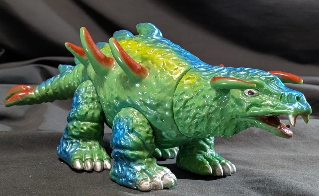 マグネドン「帰ってきたウルトラマン」登場怪獣（ブルマァク復刻）ソフビフィギュア