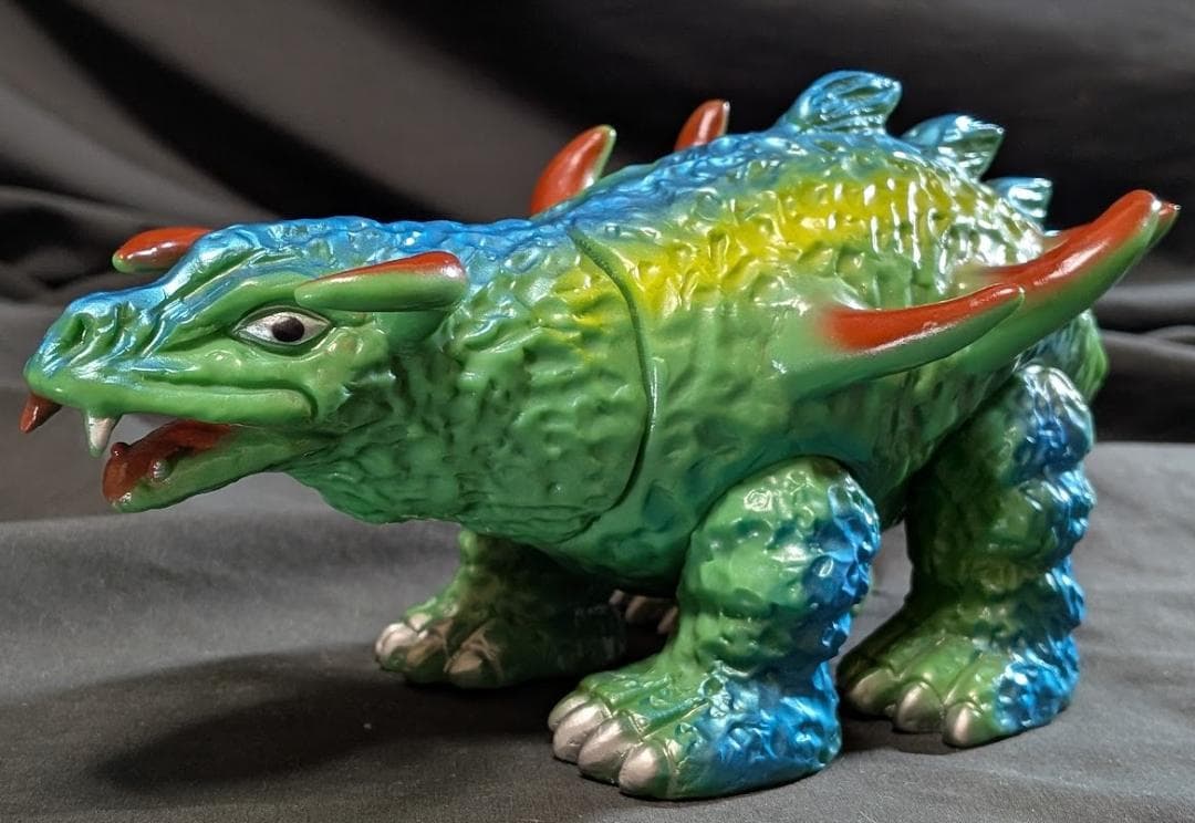 マグネドン「帰ってきたウルトラマン」登場怪獣（ブルマァク復刻）ソフビフィギュア